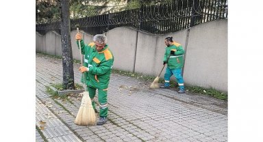 Osmangazi'de Temizlik Çalışmaları Aralıksız Sürüyor