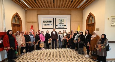 Başkan Altay: “Alın Teriyle Ülkemizin Üretim Gücüne Güç Katan Tüm Kadın Çiftçilerimizin Günü Kutlu Olsun