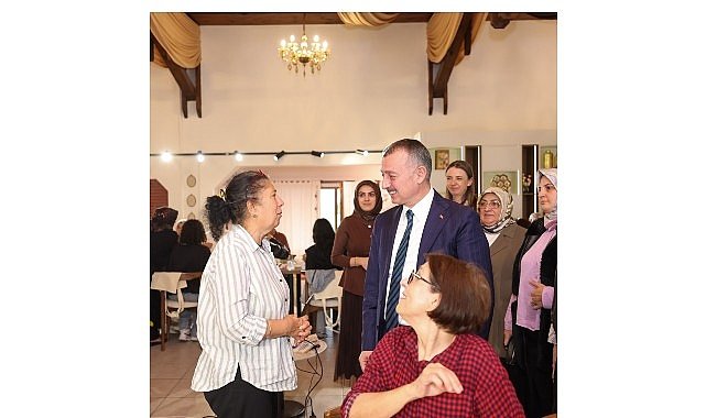Başkan Büyükakın: “Sizler mutlu olun diye çalışıyoruz