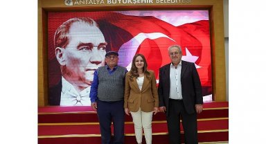 Başkan Vekili Özdemir Muhtarlar Dernek Başkanlarını kabul etti
