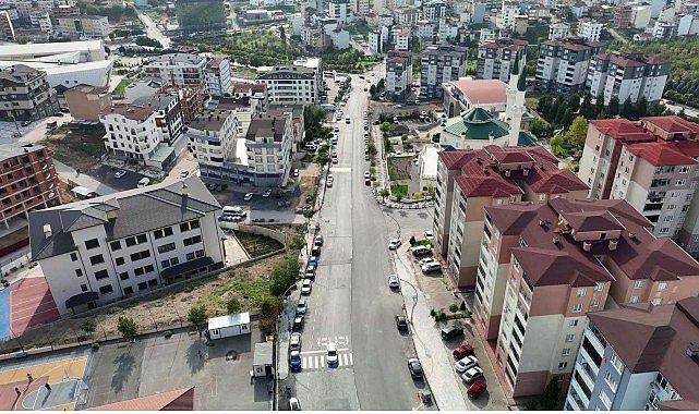 Çayırova Bahriye Üçok Caddesi “prestij cadde