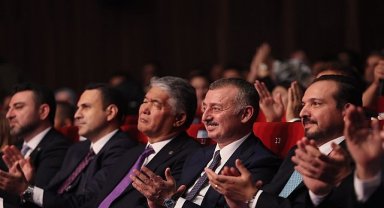 Gençliğin Başkenti Kocaeli'de 300 milyon tek ses tek yürek