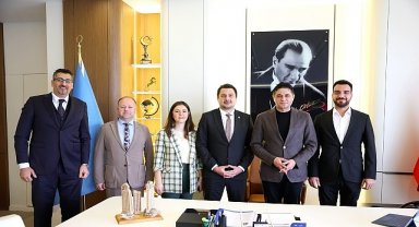 İzmir Barosu Başkanı Serhat Sökmen ve Yönetiminden Başkan Serkan Acar'a Ziyaret