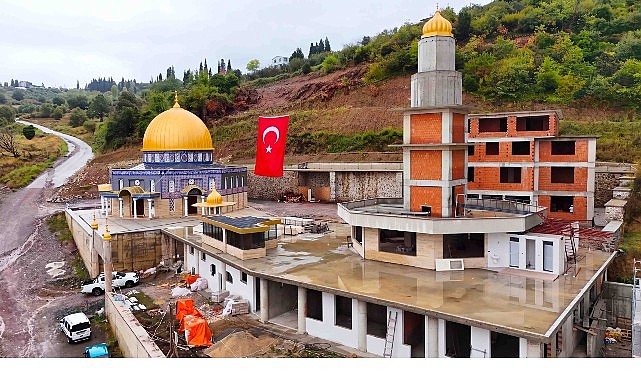 Karamürsel Aksa Camii Büyükşehir'le yükseliyor
