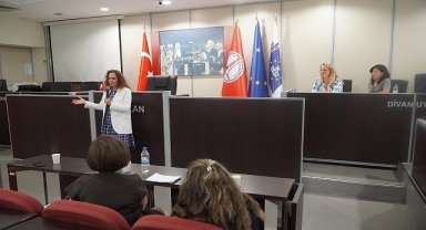 Karşıyaka'da Dünya Mimarlık Günü buluşması