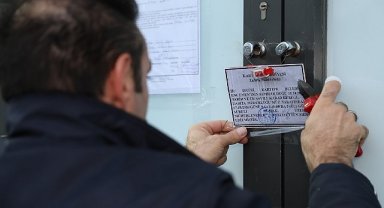 Kartepe'de Uyarılara Rağmen İhlalleri Sürdüren Market Mühürlendi