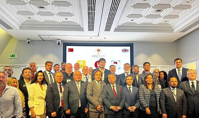Keçiören Belediye Başkanı Özarslan'a Londra'da “Küresel Hizmet Ödülü