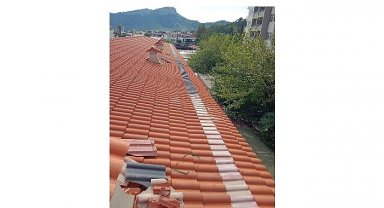 Kemer'de çatı tamiri