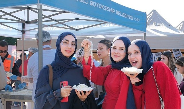KOÜ'lü gençler Büyükşehir'le enerji depoluyor; 'Gelin Tanış Olalım'da eğlence başladı