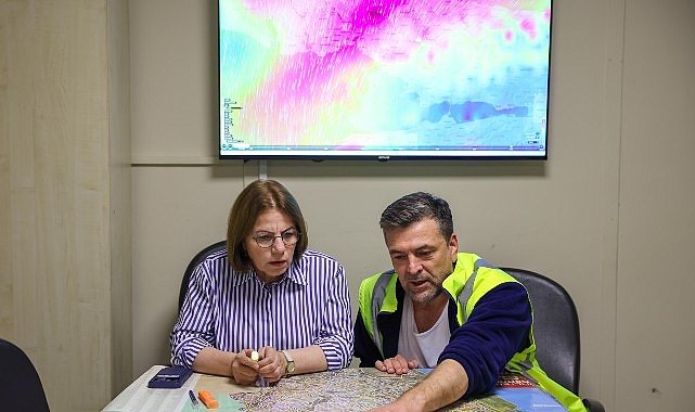 Maltepe Belediyesi ekipleri sağanak yağış ve fırtınaya karşı tam kapasite sahada