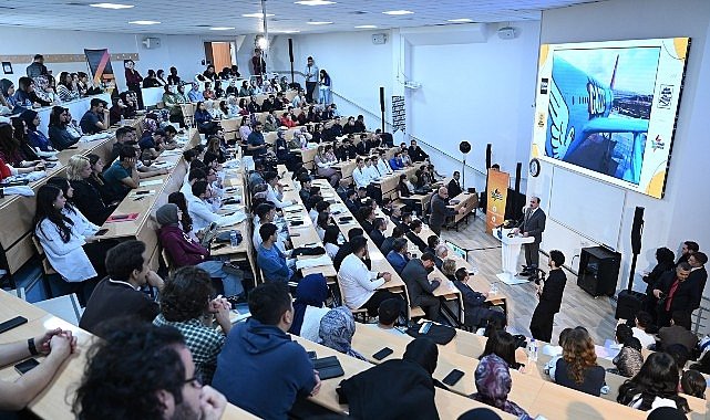 SÜ Tıp Fakültesi Öğrencileriyle Buluşan Başkan Altay: “Boykot Konusunda Daha Fazla Hassasiyet Gösterelim