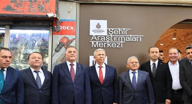 Tarihi Kuyumcu Han İstanbul'a Kazandırıldı